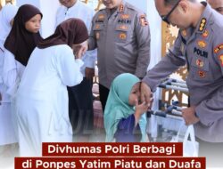 Divhumas Polri membagikan di ponpes yatim piatu